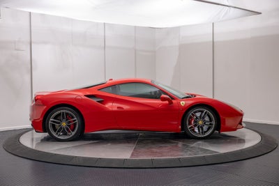 2016 Ferrari 488 GTB Base