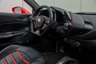2016 Ferrari 488 GTB Base