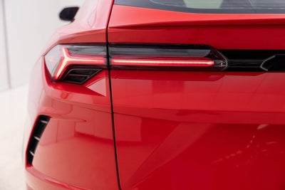 2022 Lamborghini Urus Base