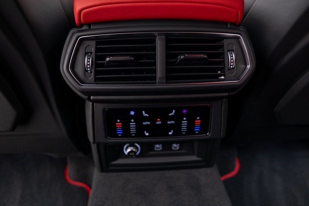 2022 Lamborghini Urus Base