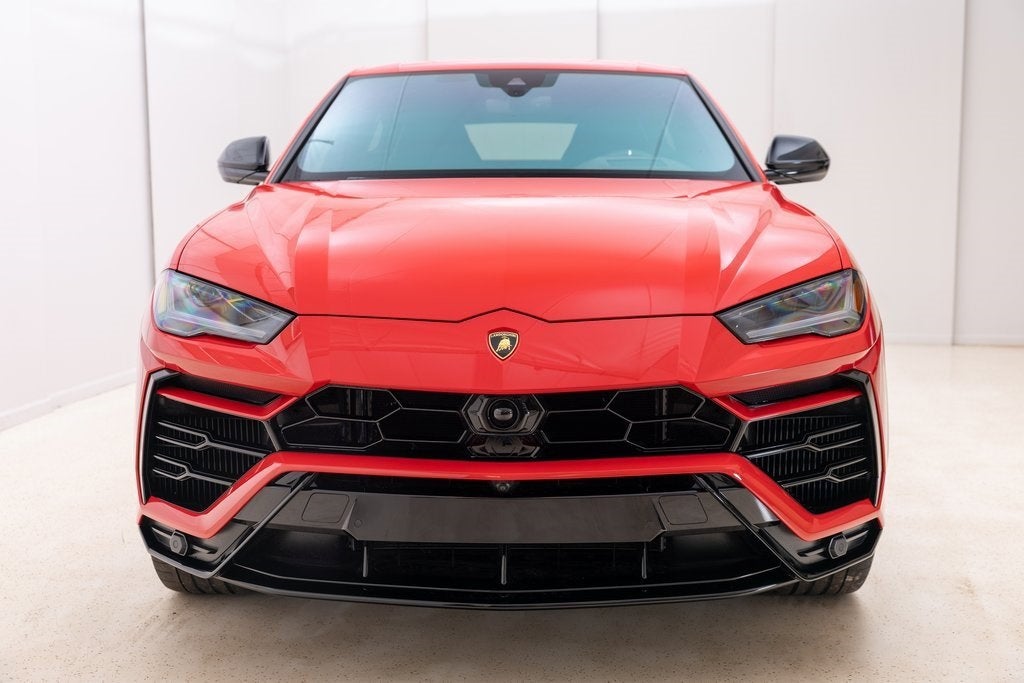2022 Lamborghini Urus Base