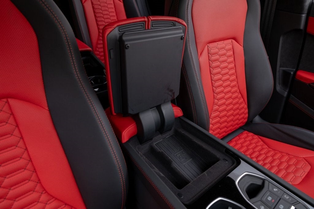 2022 Lamborghini Urus Base