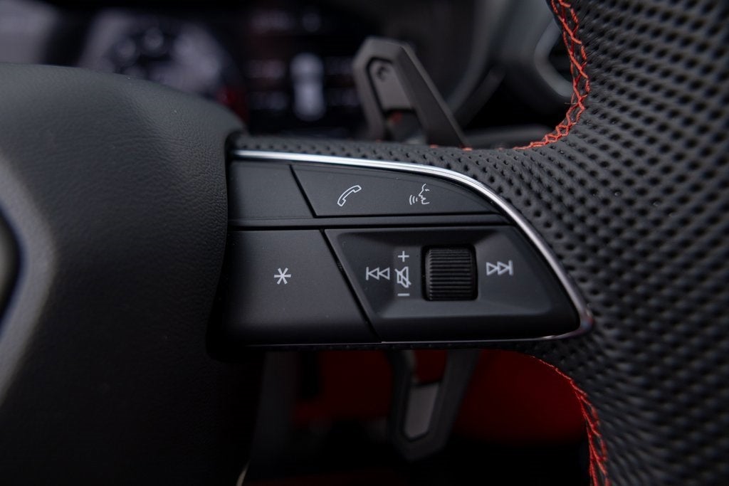 2022 Lamborghini Urus Base