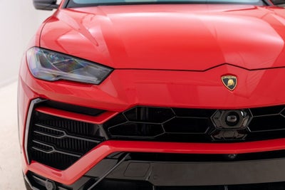 2022 Lamborghini Urus Base