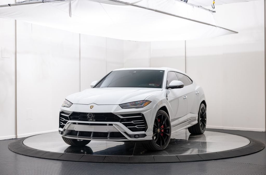 2022 Lamborghini Urus Base