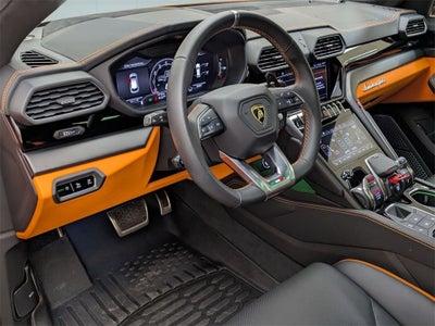 2024 Lamborghini Urus S