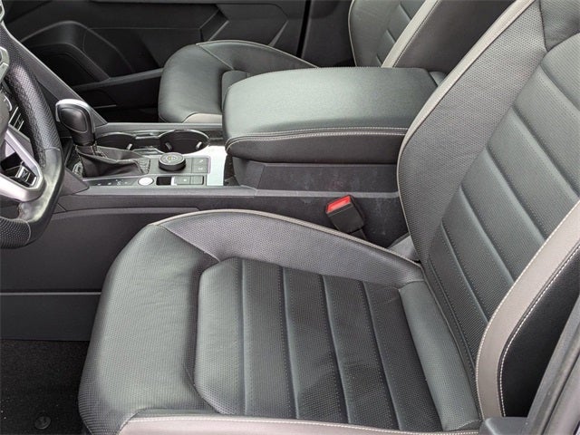 2022 Volkswagen Atlas 3.6L V6 SEL Premium R-Line