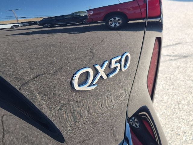 2020 INFINITI QX50 LUXE