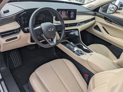 2025 INFINITI QX60 LUXE