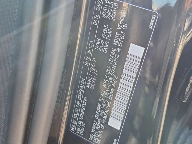 2023 Volvo S60 B5 Plus Black Edition
