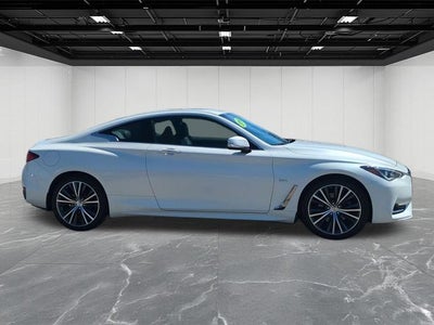 2018 INFINITI Q60 3.0t LUXE