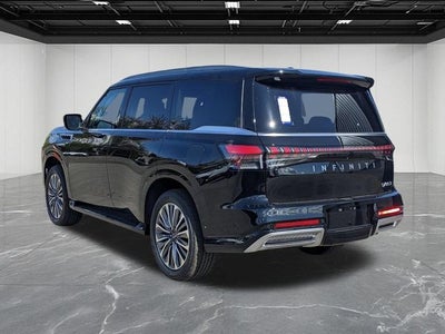 2026 INFINITI QX80 LUXE