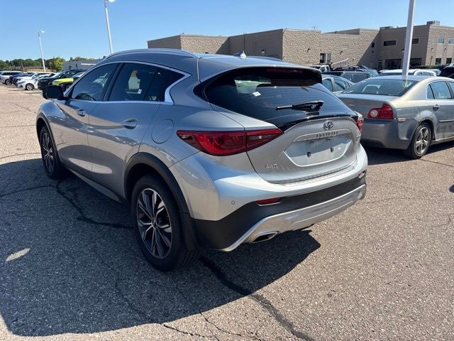 2019 INFINITI QX30 LUXE
