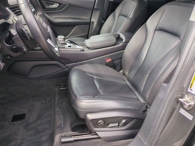 2019 Audi Q7 55 Premium Plus quattro