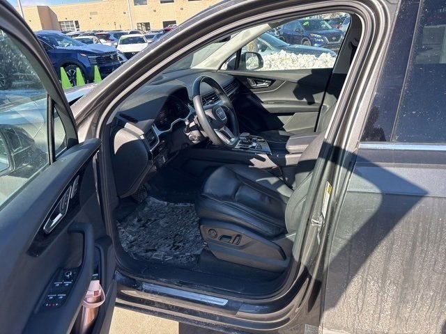 2019 Audi Q7 55 Premium Plus quattro