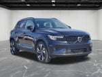 2023 Volvo XC40 B5 Plus Dark Theme